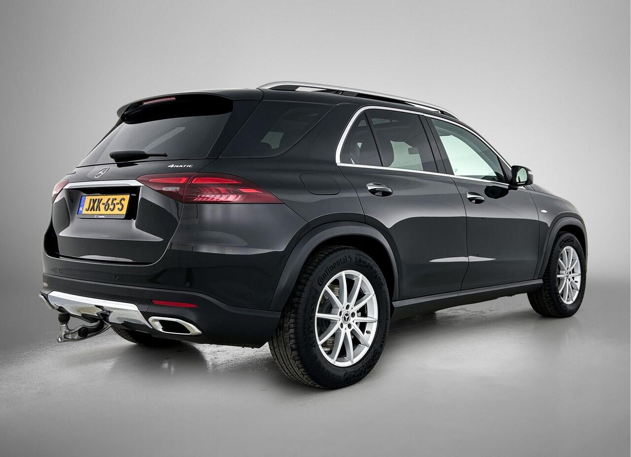 Mercedes-Benz GLE-KLASSE 400 e 4MATIC Plug-In Hybride Panoramadak | Parkeerpakket met 360°-camera | MultiBeam Ledkoplampen | Burmester® 3D surround sound systeem. Inclusief 24 maanden MB Certified garantie voor Europa.