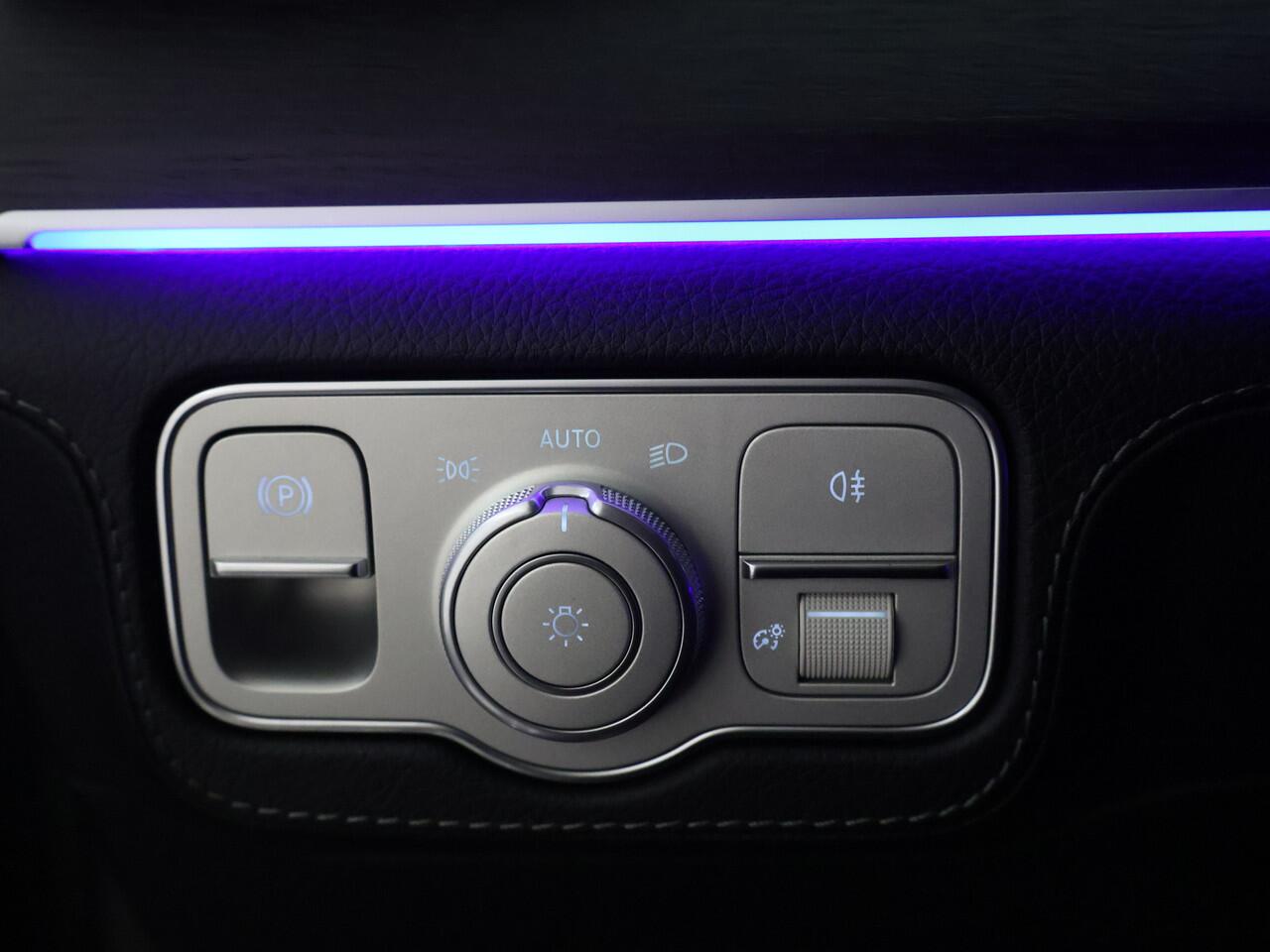 Mercedes-Benz GLE-KLASSE 400 e 4MATIC AMG Plug-In Hybride | AMG Line | Night Pakket | Panoramadak | 22 Inch AMG Velgen | Head-up-Display | Inclusief 24 maanden MB Certified garantie voor Europa.