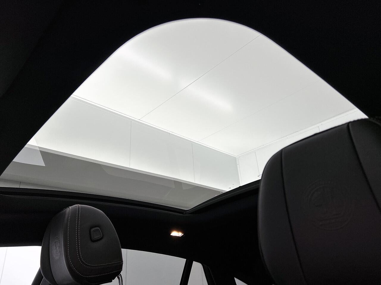 Mercedes-Benz GLE-KLASSE Coupé Mercedes-AMG 53 Hybrid 4MATIC+ Premium Plus Nightpakket | Panoramadak | Trekhaak | Alarm | Airmatic | Distronic | 360° Camera | Memory | Burmester® | Inclusief 24 maanden Mercedes-Benz Certified garantie voor Europa.