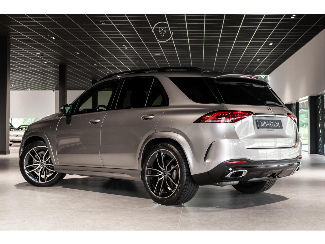 Mercedes-Benz GLE-KLASSE 400 d 4-M AMG Night|Luchtvering|Panorama|HUD|Standkachel|Burmester|Trekhaak|22"