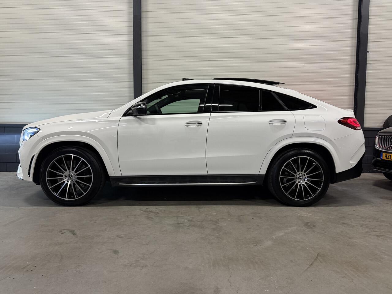 Mercedes-Benz GLE-KLASSE 350 e 4MATIC AMG PANO/BURMESTER/21"BREEDSET/360CAMERA/WIDESCREEN/KEYLESS/PRIVACY/PANAMERICANA-GRILLE/53AMG DIFFUSER+UITLATEN/UNIEKE AUTO DIE IN ABSOLUTE NIEUWSTAAT VERKEERT
