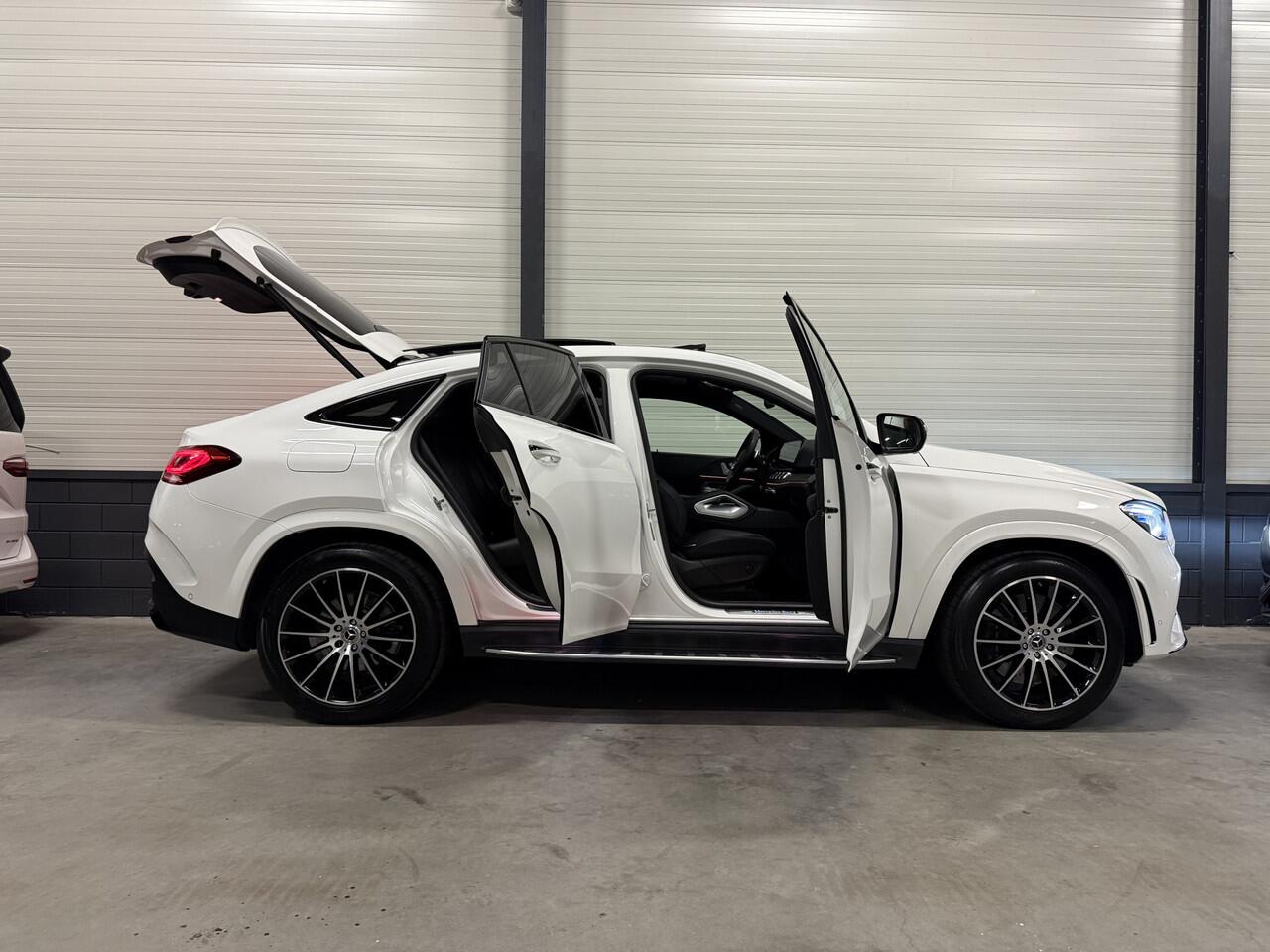 Mercedes-Benz GLE-KLASSE Coupé 350 e 4MATIC AMG PANO/BURMESTER/21"BREEDSET/360CAMERA/WIDESCREEN/KEYLESS/PRIVACY/PANAMERICANA-GRILLE/53AMG DIFFUSER+UITLATEN/UNIEKE AUTO DIE IN ABSOLUTE NIEUWSTAAT VERKEERT