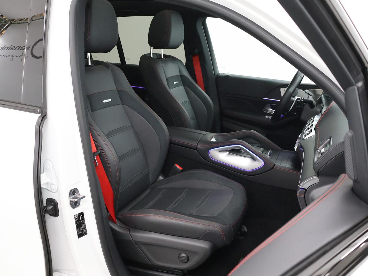 Mercedes-Benz GLE-KLASSE AMG 53 Hybrid 4MATIC+ | Night pakket | Rij assistentie pakket | Premium pakket | Treeplanken verlicht |