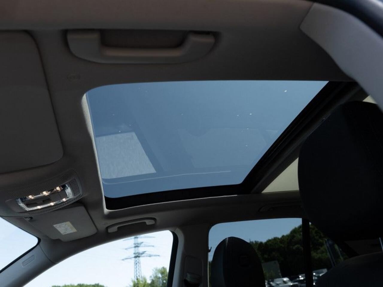 Mercedes-Benz GLE-KLASSE 350 de 4MATIC Panoramadak Trekhaak Camera 19 Inch MBUX LED