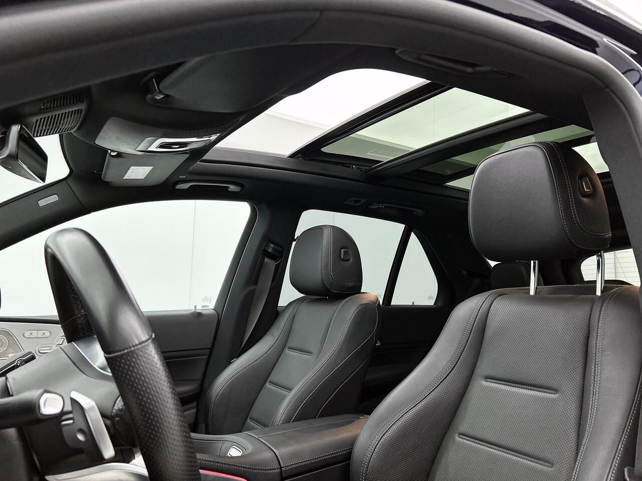 Mercedes-Benz GLE-KLASSE 350 e 4MATIC Premium Plus | LIchtmetalen velgen 20 inch. | Panaromadak | Trekhaak | Alarm | Parking support Met camera | Inclusief 24 maanden MB Certified garantie voor Europa.