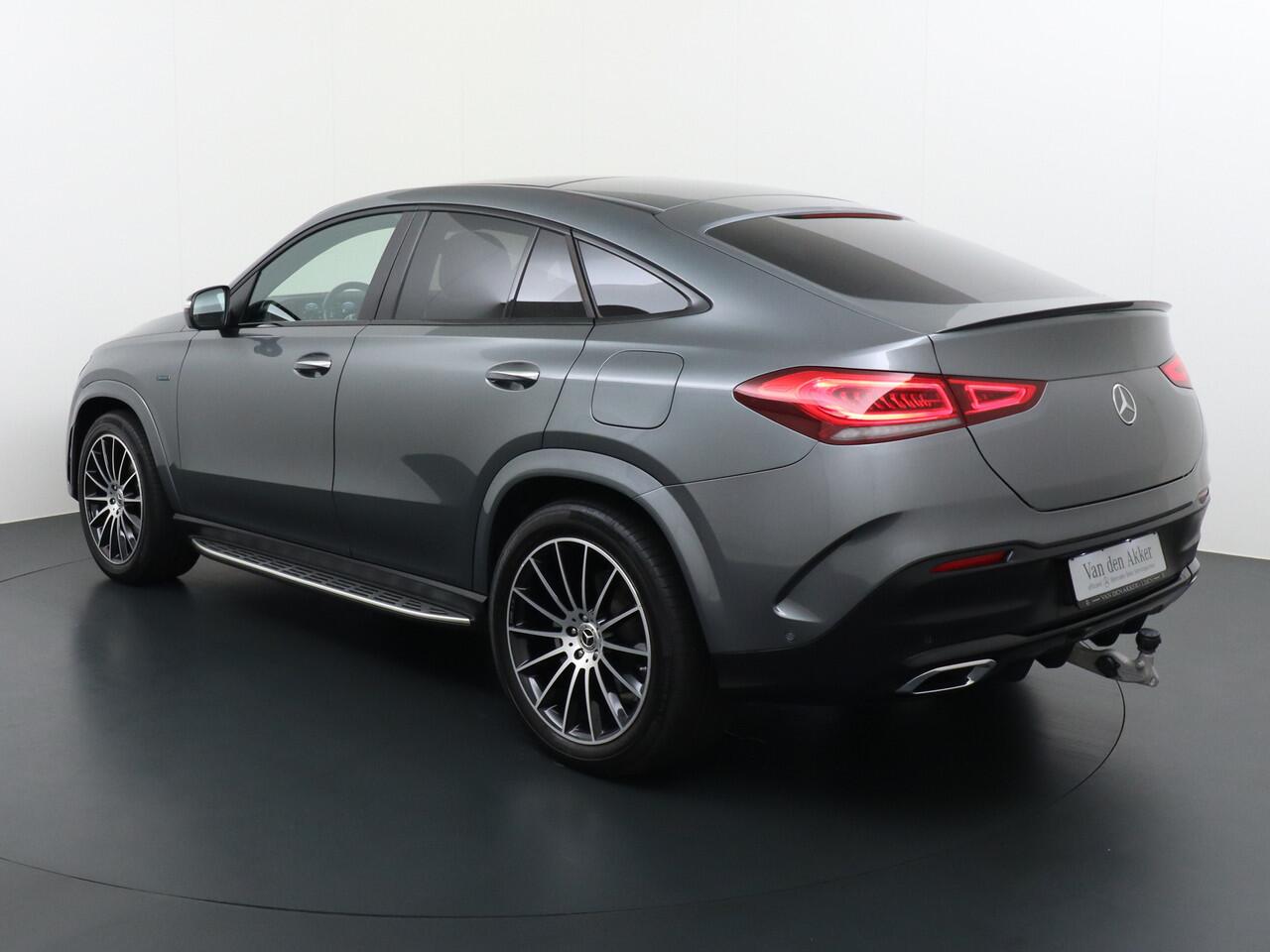Mercedes-Benz GLE-KLASSE Coupé 350e AMG // Luchtvering // Massage Stoelen // Panoramadak // Trekhaak 3500kg // Headup // Nappa Leer // Stoelkoeling // Burmester
