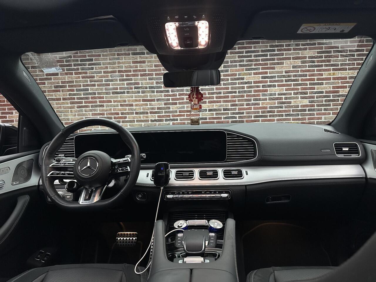 Mercedes-Benz GLE-KLASSE Coupé AMG 53 Hybrid 4MATIC+ Night Edition 2 jaar fabrieksgarantie | Panorama | Elektr. memorie stoelen | Stoel verwarming/-ventilatie | Elektr. trekhaak