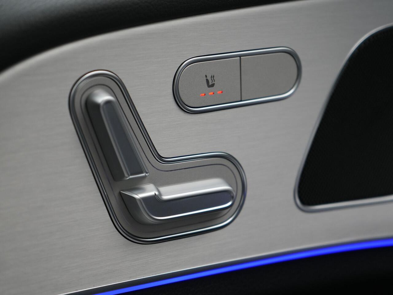 Mercedes-Benz GLE-KLASSE 350 e 4MATIC Plug In Hybrid Benzine 333pk Dealer O.H. PHEV | Widescreen Navi | Camera | Voorstoelen Verwarmd | Sfeerverlichting | Cruise Control | Blis | Navigatie | DAB |