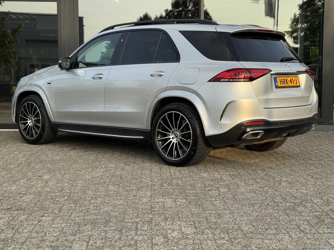 Mercedes-Benz GLE-KLASSE 350 e 4MATIC AMG Night | Pano | Luchtvering | Trekhaak | Vol !