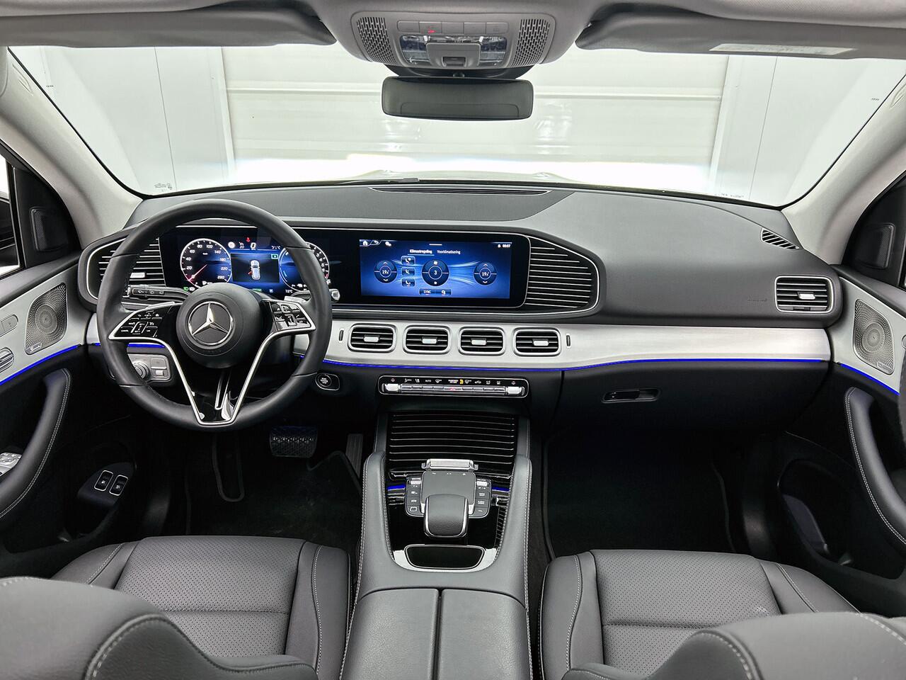 Mercedes-Benz GLE-KLASSE 400 e 4MATIC Plug-In Hybride Panoramadak | Parkeerpakket met 360°-camera | MultiBeam Ledkoplampen | Burmester® 3D surround sound systeem. Inclusief 24 maanden MB Certified garantie voor Europa.