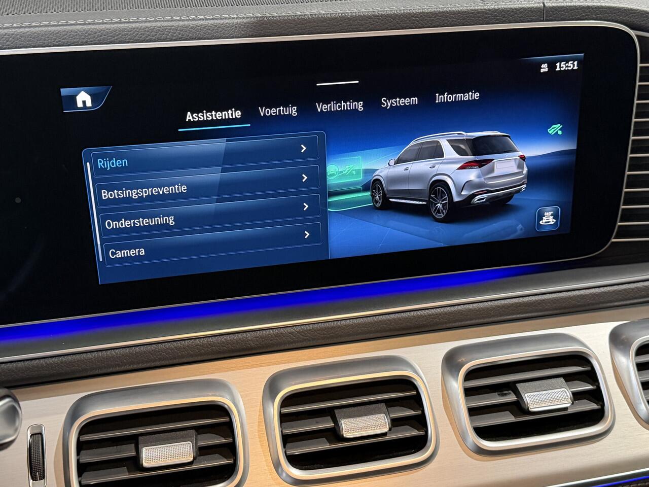 Mercedes-Benz GLE-KLASSE 400 e 4MATIC AMG Line Premium Plus Leder / Panorama dak / Head Up