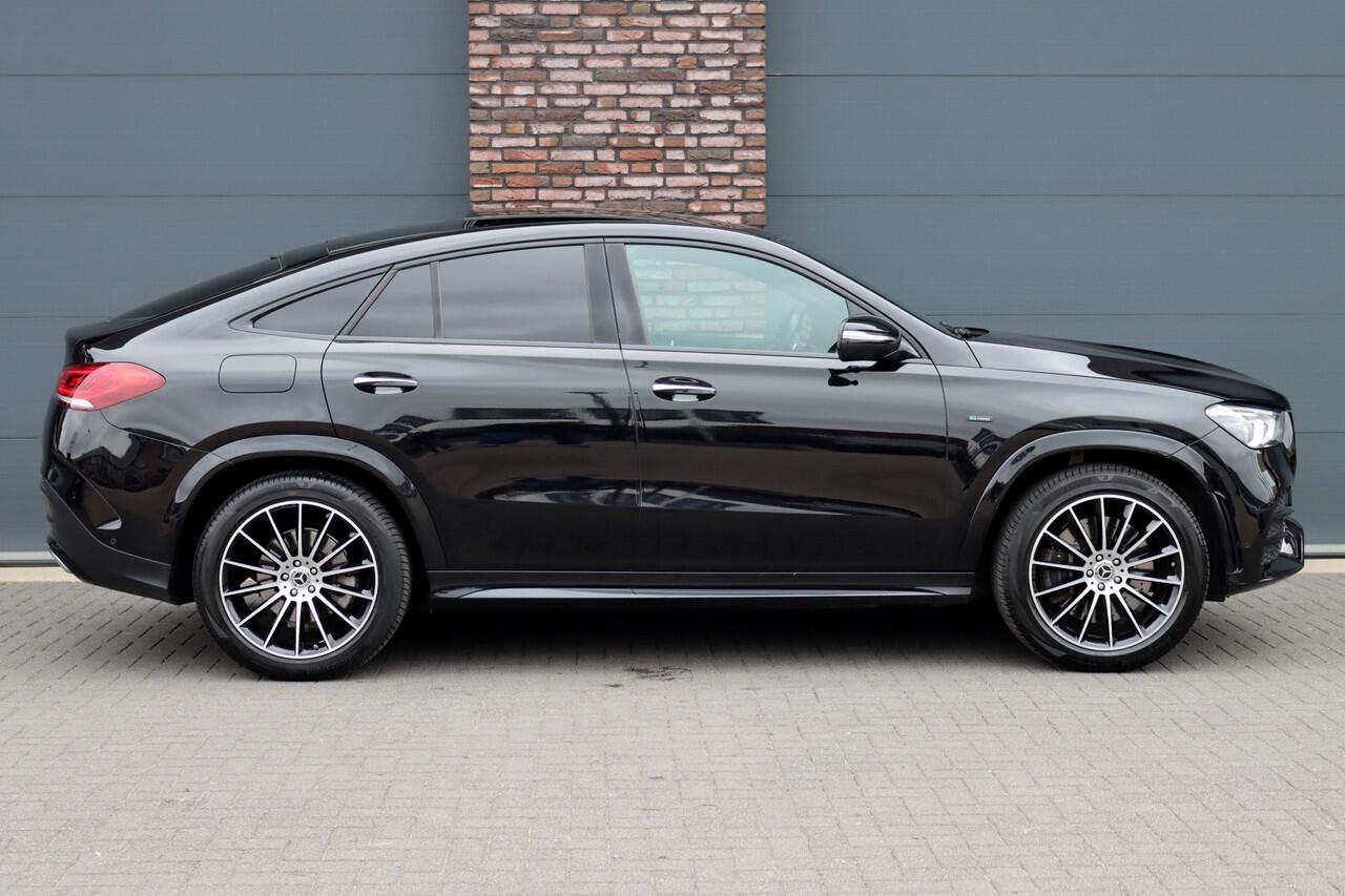 Mercedes-Benz GLE-KLASSE Coupé 350 de 4MATIC AMG Line Aut9 | Luchtvering | Distronic+ | Burmester | Memory | Trekhaak | Stoelventilatie | HUD | Multibeam LED | Luchtkwaliteitspakket |