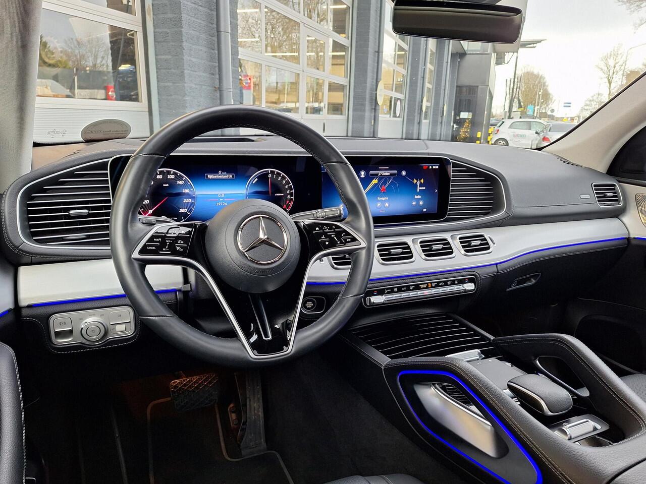 Mercedes-Benz GLE-KLASSE 400 e 4MATIC AMG Line Premium Plus | Panoramadak | Trekhaak | Head-Up Display | AIRMATIC Luchtvering | Burmester | Rijassistentiepakket | 360° camera | Memory pakket | Sfeerverlichting | Multibeam LED | Keyless-GO | Elektrische achterklep