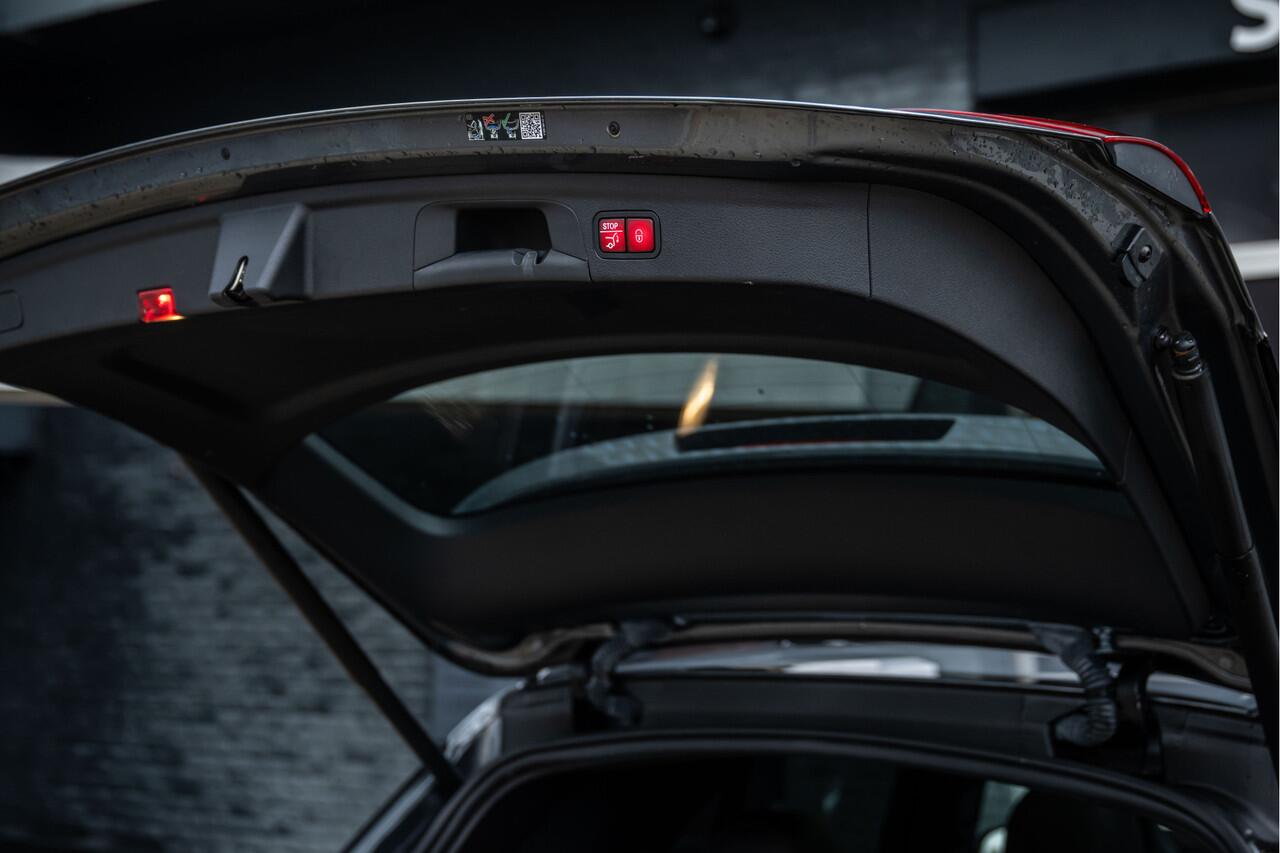 Mercedes-Benz GLE-KLASSE 350 de 4MATIC 333PK, AMG, Pano/Dak, Lucht/Vering, Head/up, Burmester, 360*Camera, Keyless, Carbon, 21'AMG