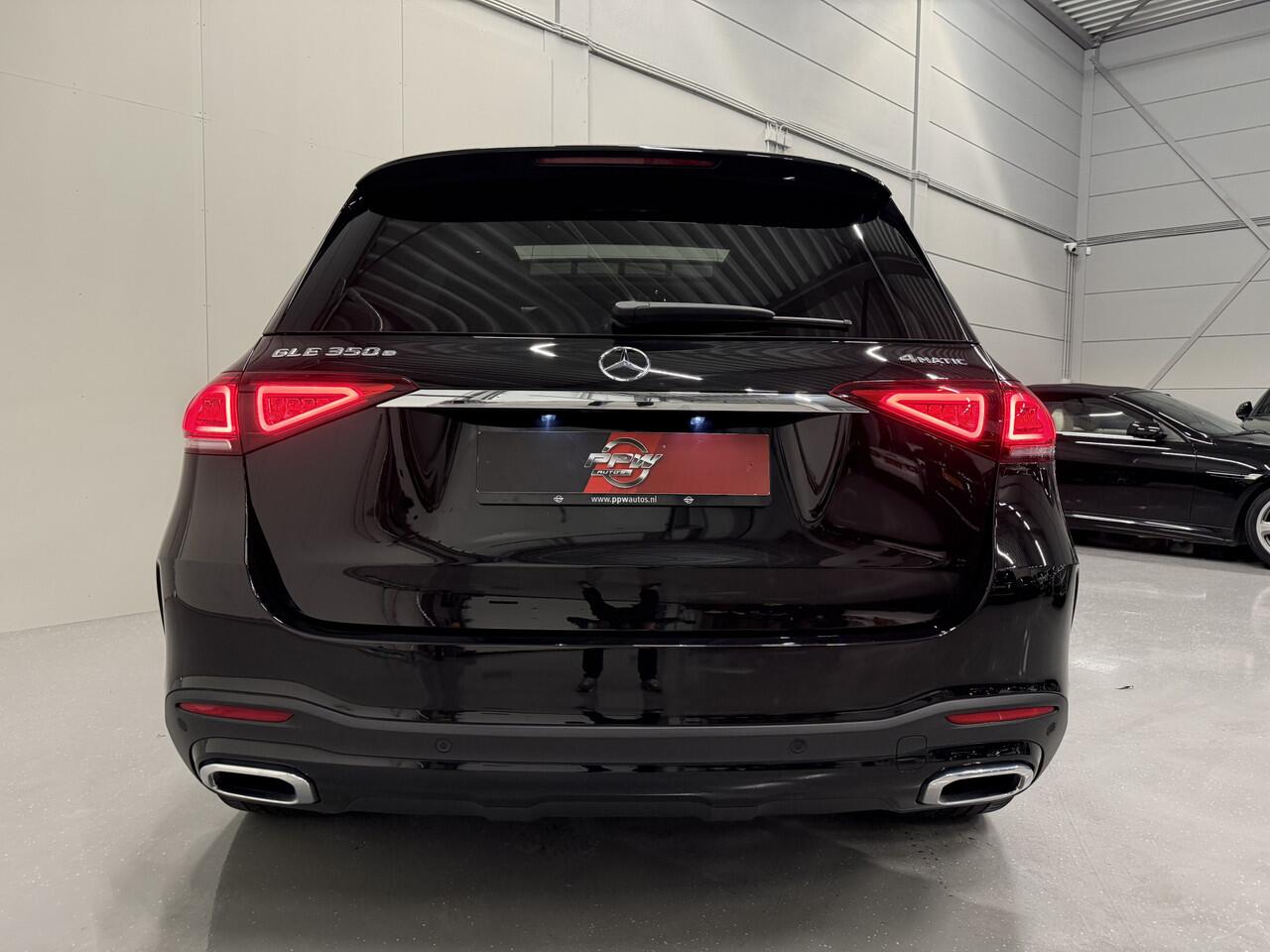 Mercedes-Benz GLE-KLASSE 350 e 4MATIC AMG PANO/LUCHTVERING/22"/BURMESTER/HEAD-UP/22"BREEDSET/SFEER/360CAMERA/NIGHT-PACK/ACC/DRIVING-ASSISTANCE/PANAMERICANA-GRILLE/OBSIDIANSCHWARZ METALLIC/1E EIGENAAR