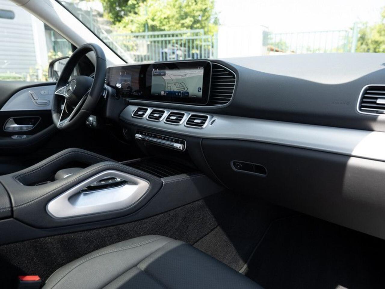 Mercedes-Benz GLE-KLASSE 350 de 4MATIC Panoramadak Trekhaak Camera 19 Inch MBUX LED