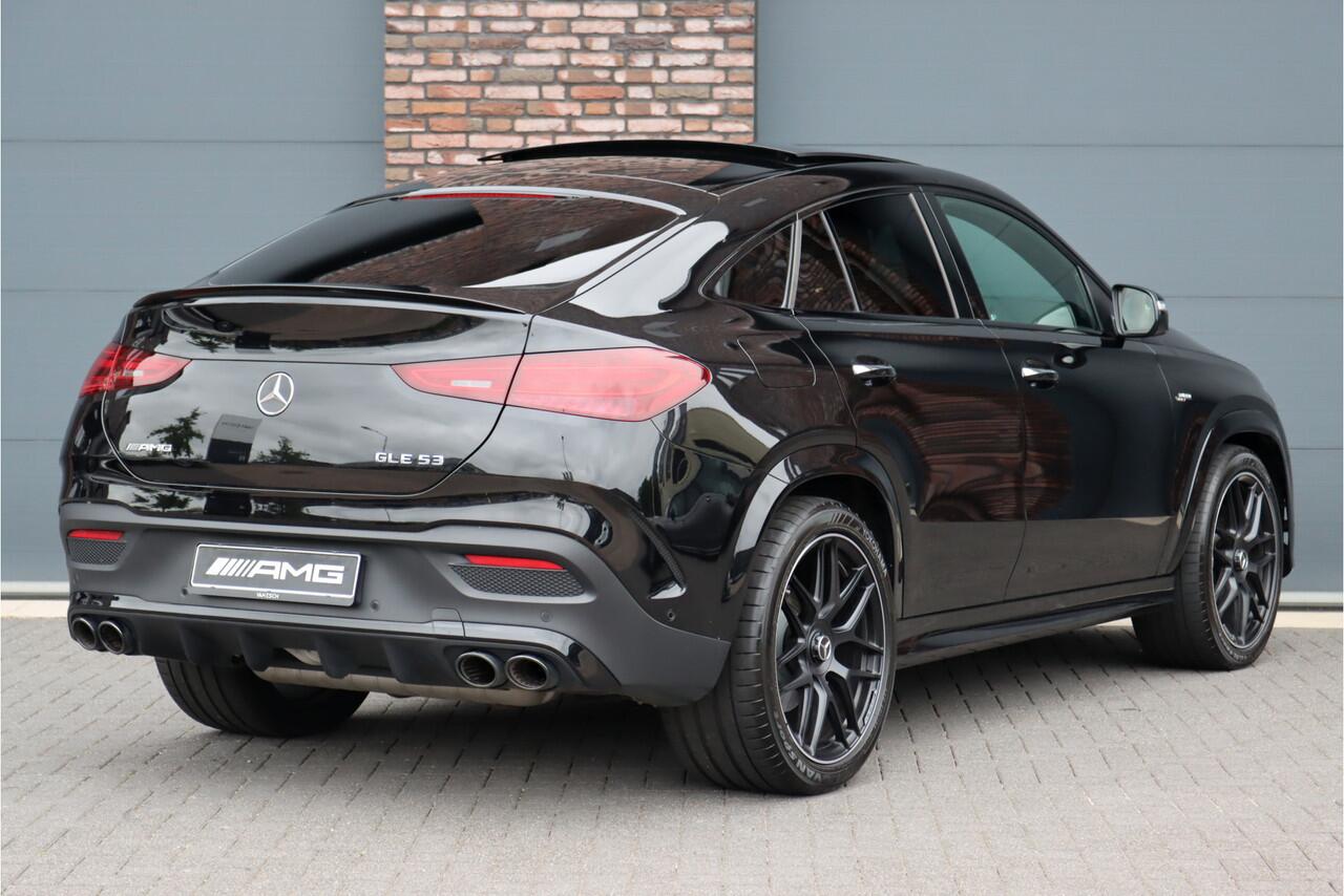 Mercedes-Benz GLE-KLASSE Coupé AMG 53 4MATIC+ Premium+ Aut9 | Facelift mod. 2024 | Airmatic | Distronic+ | Panoramadak | Massage | Trekhaak | Vlakkenverwarming | HUD | Carbon | Schakelbare Uitlaat | Stoelventilatie | Luchtkwaliteitspakket |