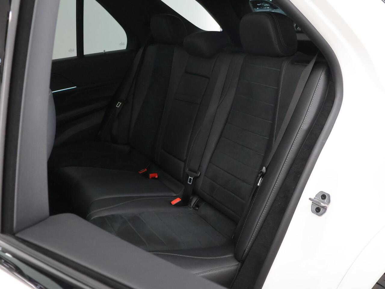 Mercedes-Benz GLE-KLASSE 350 e 4MATIC Premium Plus | AMG | Night | Panoramadak | Rijassistentiepakket | Keyless | 360 graden camera |