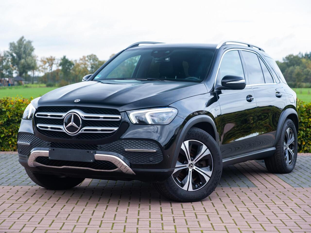 Mercedes-Benz GLE-KLASSE 350 de 4MATIC Premium Hybride | Rij Ass pack | Elek klep | Elek Trekhaak | Widescreen MBUX | Adap Cruise | Park pack | Camera | Verw. Comfortstoelen | Memory | Chroom pack | Etc.. 1 eig