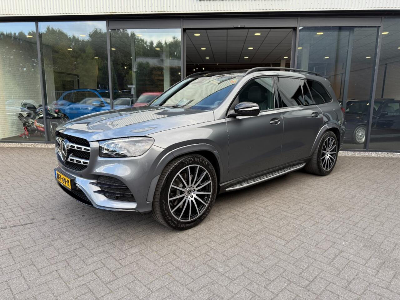 mercedes-benz-gls-klasse-400d-4-mat