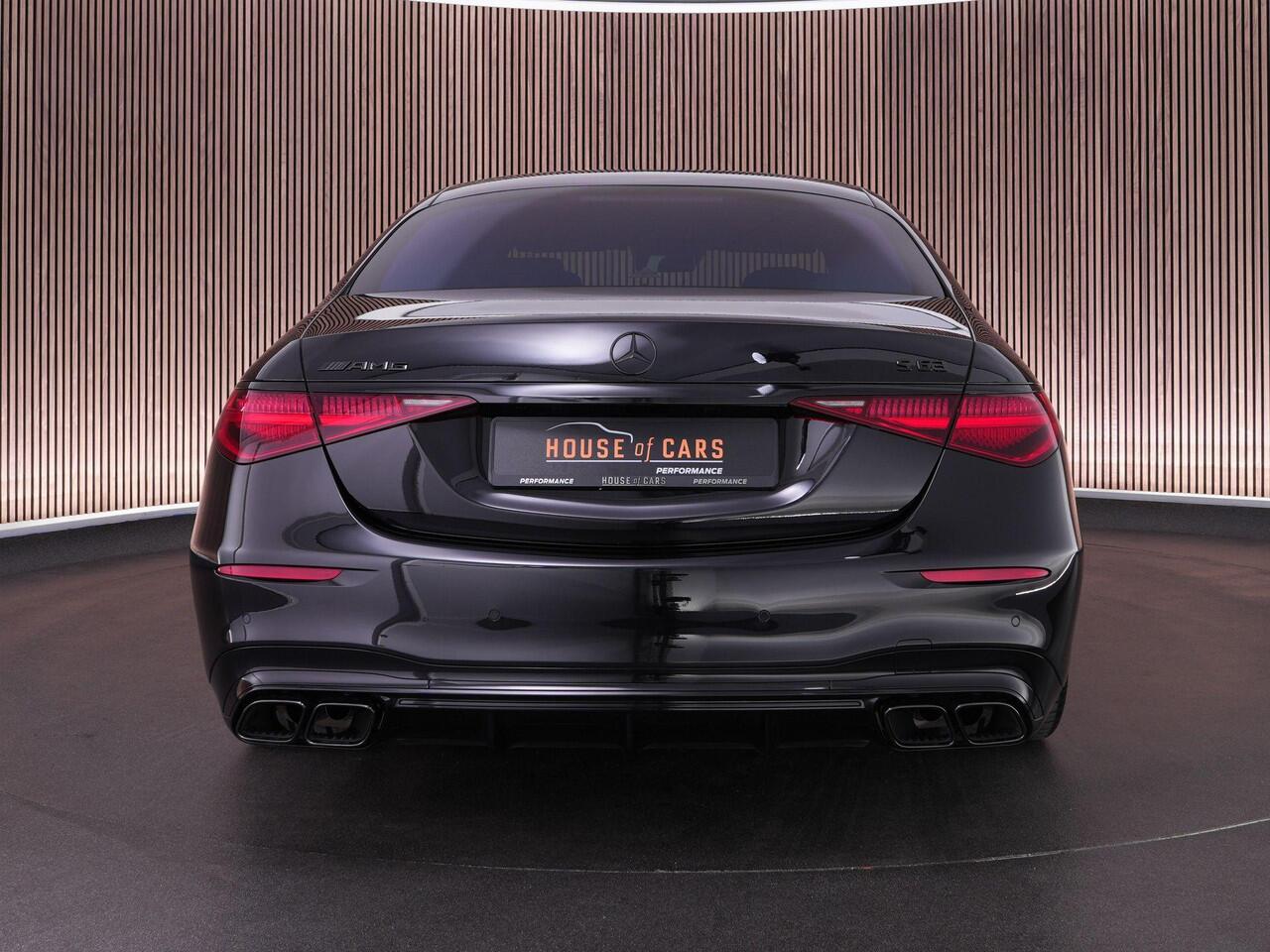 Mercedes-Benz S-KLASSE 63S AMG 802pk E Performance |22" custom wielen|pano|Burmester High end|chauffeurspakket|achteras besturing|rearseat infotainment|HUD|360 camera|digital LED|memory|Apple Carplay|