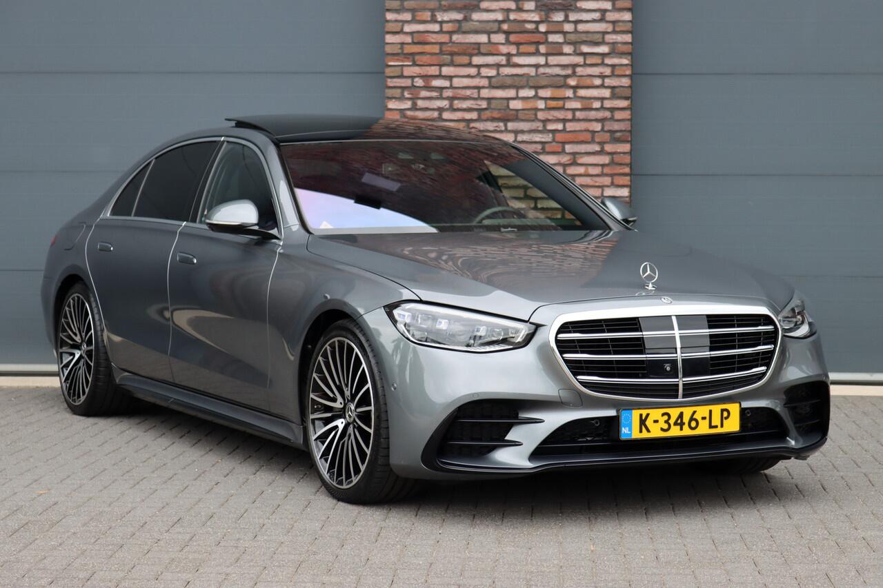Mercedes-Benz S-KLASSE 500 4MATIC Lang AMG Line Aut9 | Airmatic | Achterasbesturing | Distronic+ | Massage | Stoelventilatie | Burmester | Memory | Digital Light | HUD | Soft-Close |