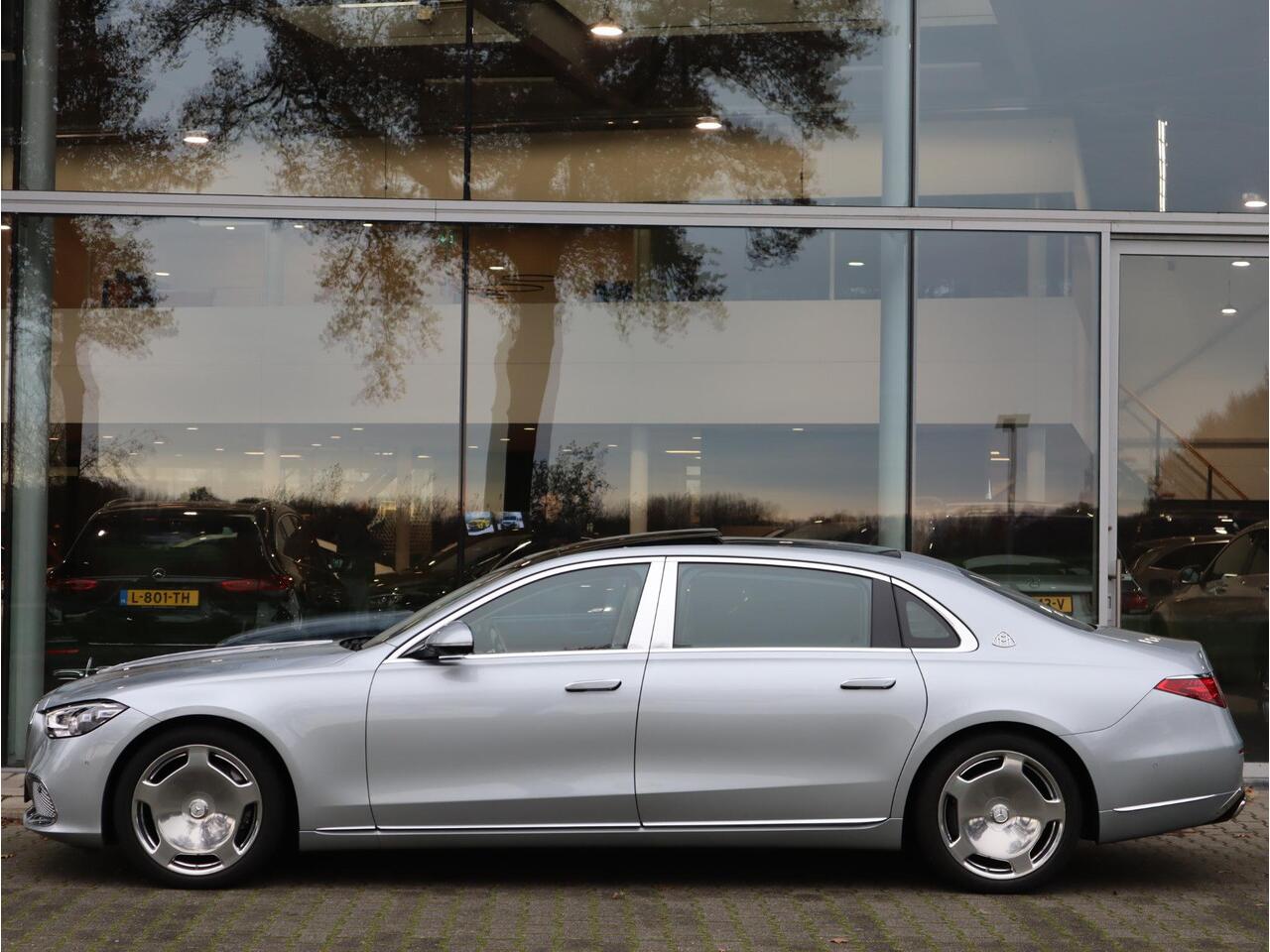 Mercedes-Benz S-KLASSE 680 4MATIC Maybach