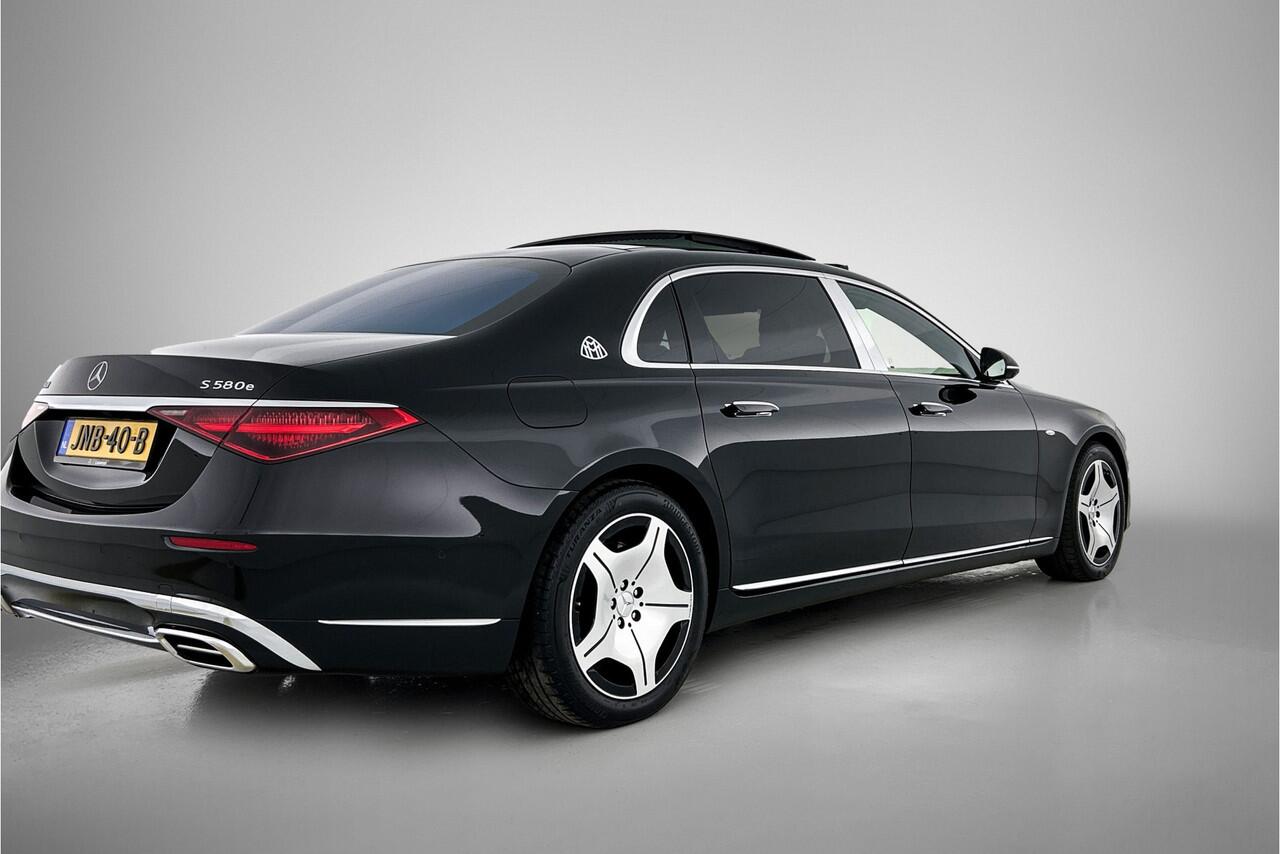 Mercedes-Benz S-KLASSE 580 e 4MATIC Maybach Glas coating | 368 pk | Exclusief pakket | Alarm Klasse 3 | Actieve sfeerverlichting | Head-up display MBUX met augmented reality. Inclusief 24 maanden MB Certified garantie voor Europa.