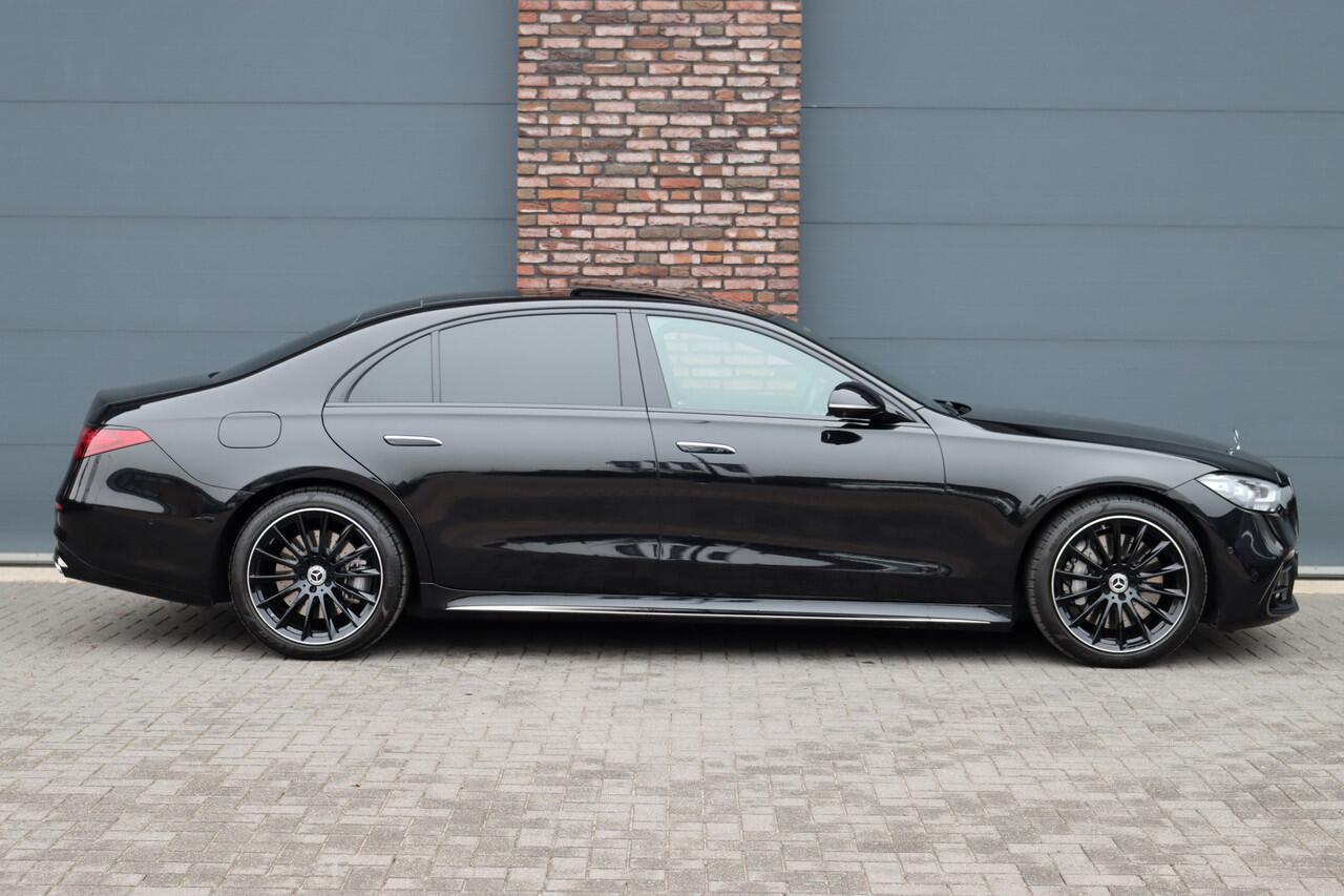 Mercedes-Benz S-KLASSE 580 e 4MATIC Lang AMG Line | Airmatic | Distronic+ | Chauffeurspakket | Memory | Stoelventilatie V+A | Burmester | Soft-Close | Digital Light | Vlakkenverwarming | HUD | Zonweringspakket |