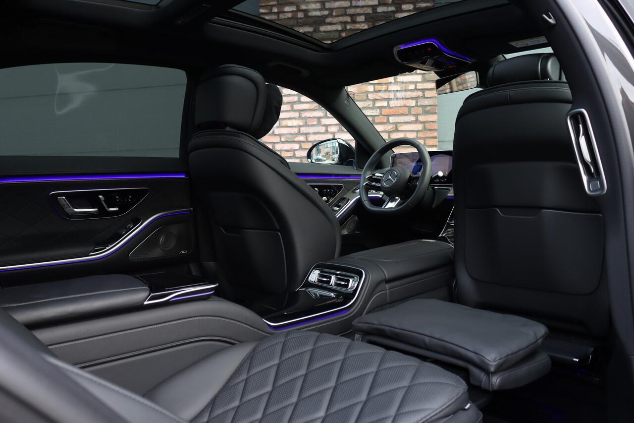 Mercedes-Benz S-KLASSE 580 e 4MATIC Lang AMG Line | Airmatic | Achterasbesturing | Chauffeurspakket | MBUX Tablet | Distronic+ | Memory | Stoelventilatie V+A | Burmester | Soft-Close | Digital Light | Vlakkenverwarming | HUD |