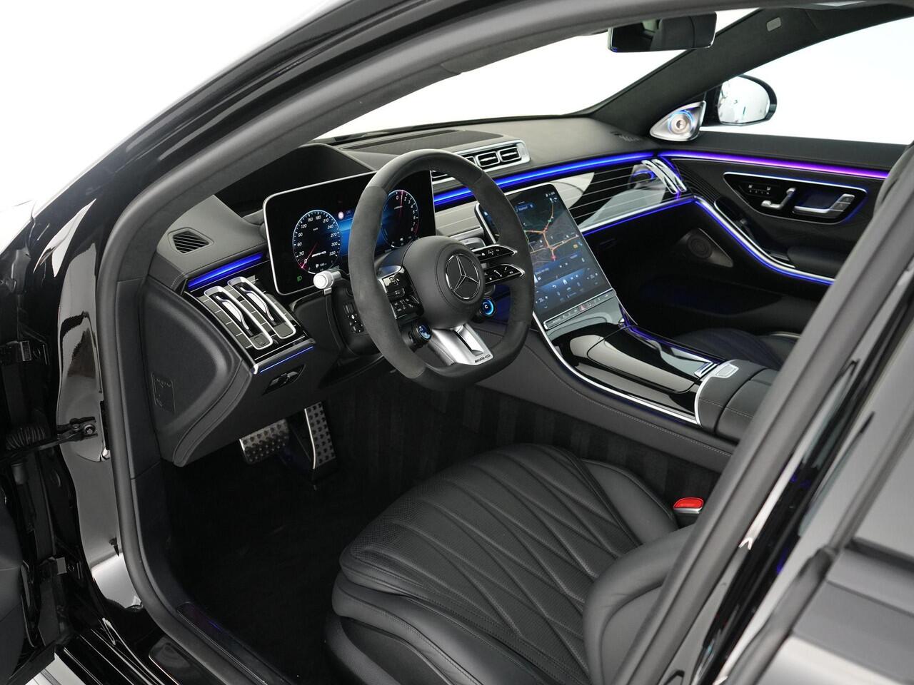 Mercedes-Benz S-KLASSE 63S AMG 802pk E Performance |pano|Burmester High end|chauffeurspakket|achteras besturing|rearseat infotainment|HUD|360 camera|digital LED|memory|Apple Carplay|