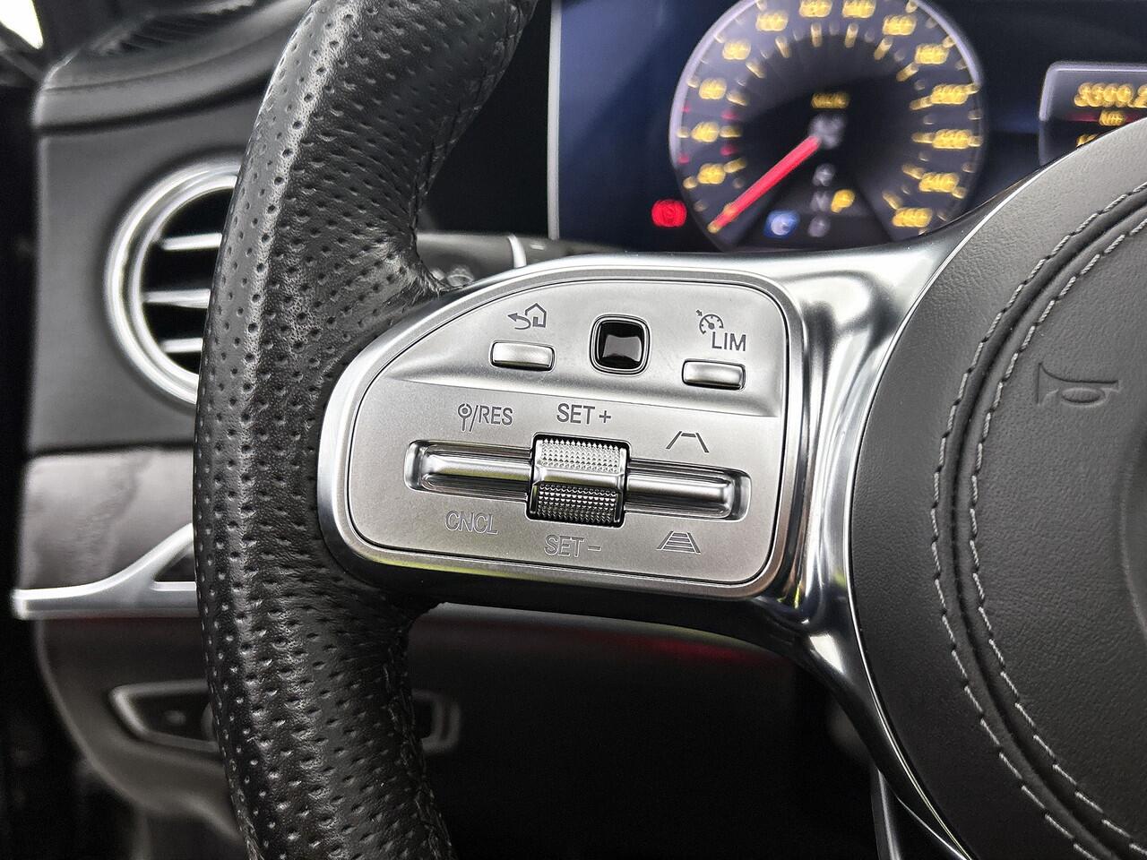 Mercedes-Benz S-KLASSE 560e Lang AMG-Line Premium Plus Elec.stoelen en gordijnen achter, MB onderhouden