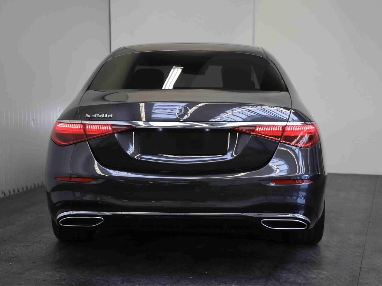 Mercedes-Benz S-KLASSE 350d AMG Line 313 PK Burmester 20 Inch 360 Camera Glazen schuifdak