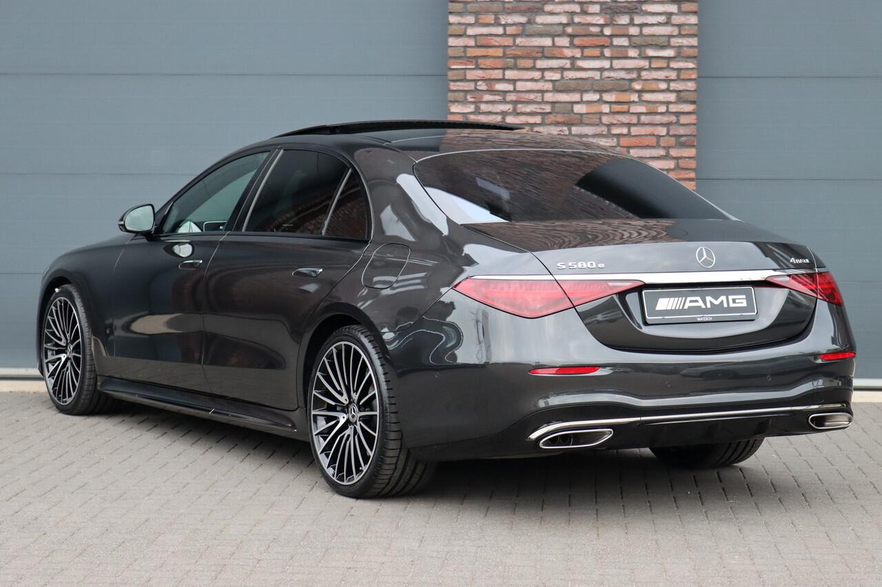 Mercedes-Benz S-KLASSE 580 e 4MATIC Lang AMG Line | Airmatic | Achterasbesturing | Chauffeurspakket | MBUX Tablet | Distronic+ | Memory | Stoelventilatie V+A | Burmester | Soft-Close | Digital Light | Vlakkenverwarming | HUD |