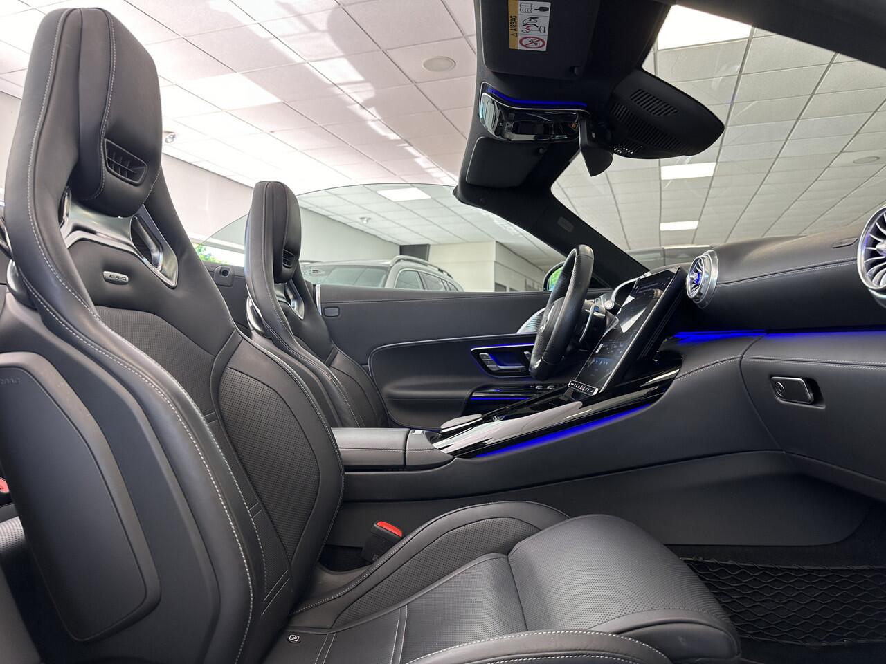Mercedes-Benz SL-KLASSE Roadster AMG 43 | AMG Perofmance seats | V8 Styling | HUD | Ventilatie