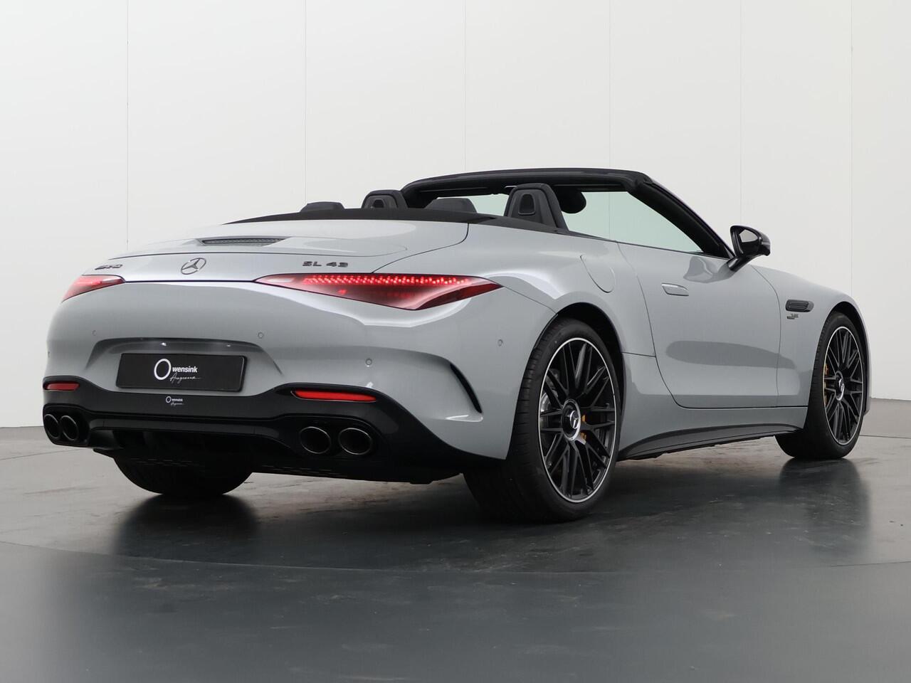 Mercedes-Benz SL-KLASSE 43 AMG | Nieuwprijs ¤ 232.184,- | Premium plus | Carbon Interieur | Burmester High End | AMG Dynamic Plus | Alpine Grijs |