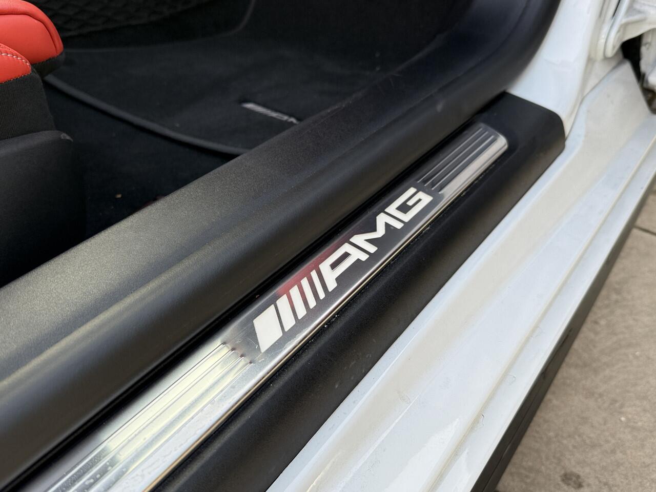 Mercedes-Benz SL-KLASSE Roadster AMG 43