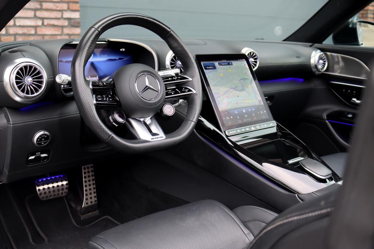Mercedes-Benz SL-KLASSE Roadster AMG 43 Premium Aut9 | 381pk | Performance-stoelen | Burmester | Stoelventilatie | Airscarf | Verwarmd Stuurwiel | Digital Light | Surround Camera | HUD | Contourstoelen |