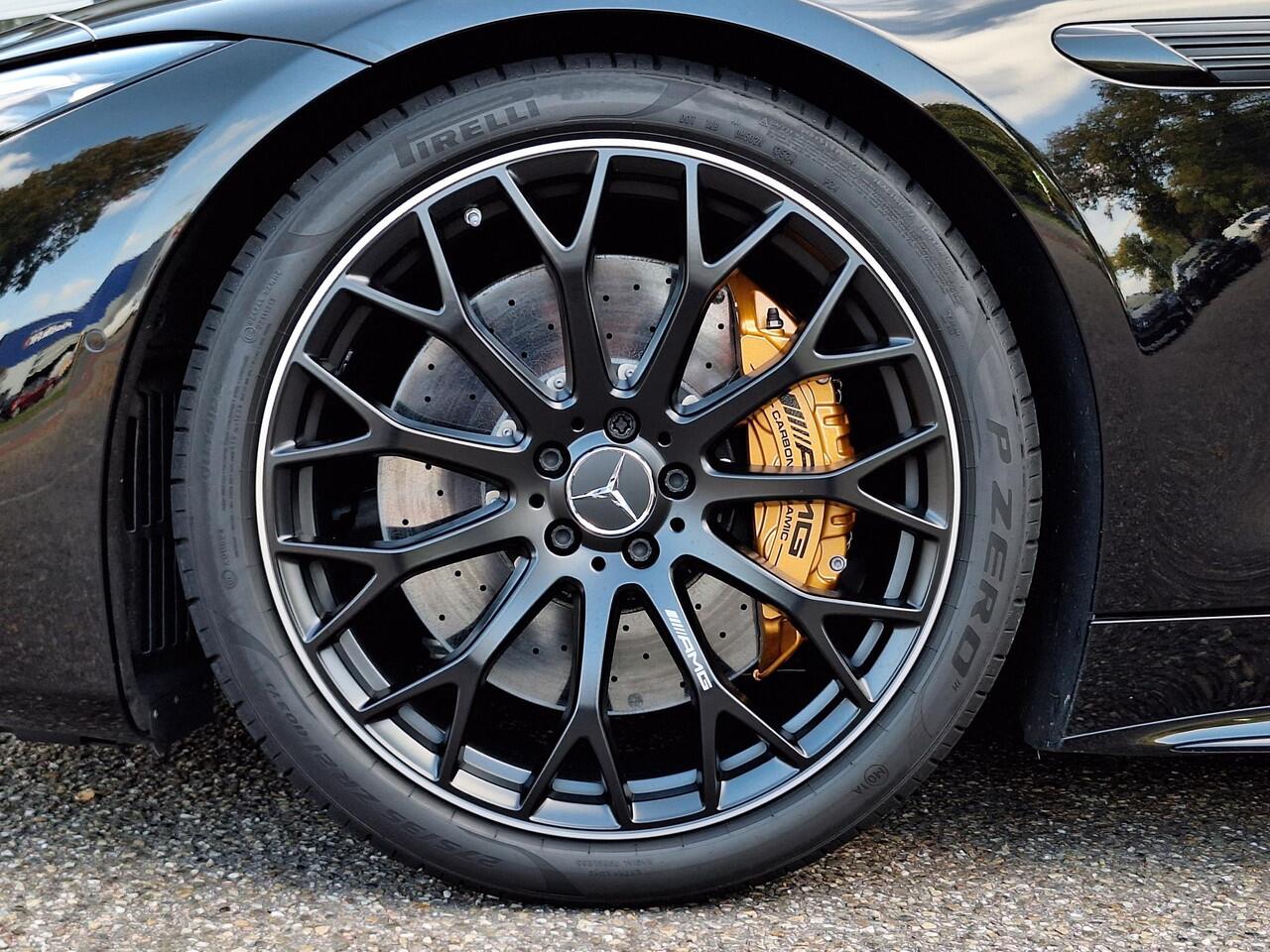 Mercedes-Benz SL-KLASSE Roadster AMG 63 4MATIC+ | AMG Carbon | AMG Nightpakket II | Burmester High-End 3D | Rijassistentiepakket | 360°Camera | Head-up display