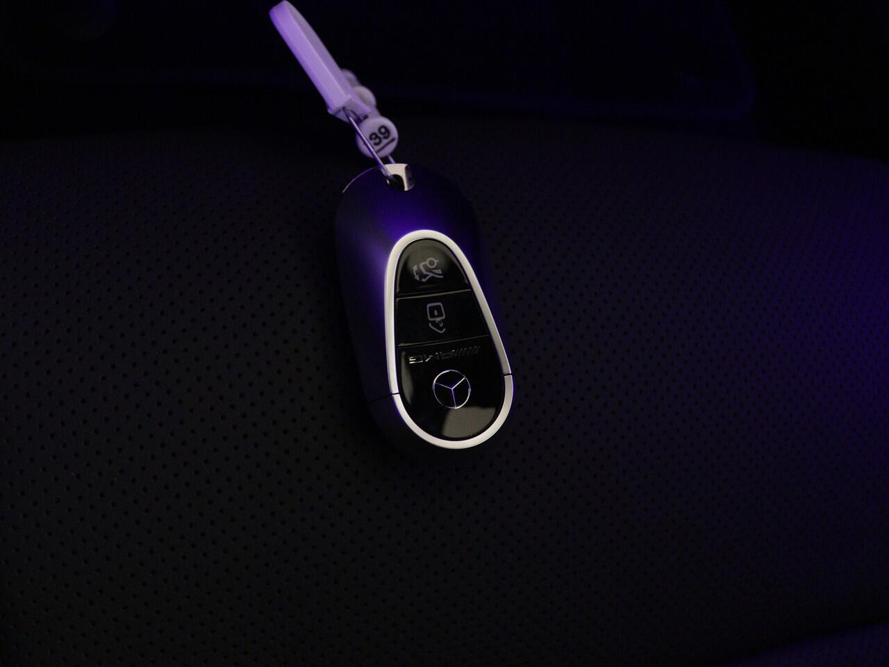 Mercedes-Benz SL-KLASSE Roadster 43 | AMG DYNAMIC PLUS pakket | AMG Nightpakket | V8 Stylingpakket exterieur | 21" AMG-velgen, zilver | Performance sportstoelen | Rijassistentiepakket Plus | Burmester Sound systeem | 360° camera |