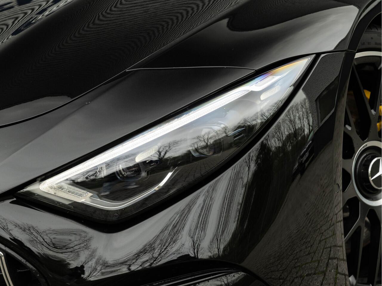 Mercedes-Benz SL-KLASSE Roadster AMG 63 4MATIC+ - Burmester Surround Sound