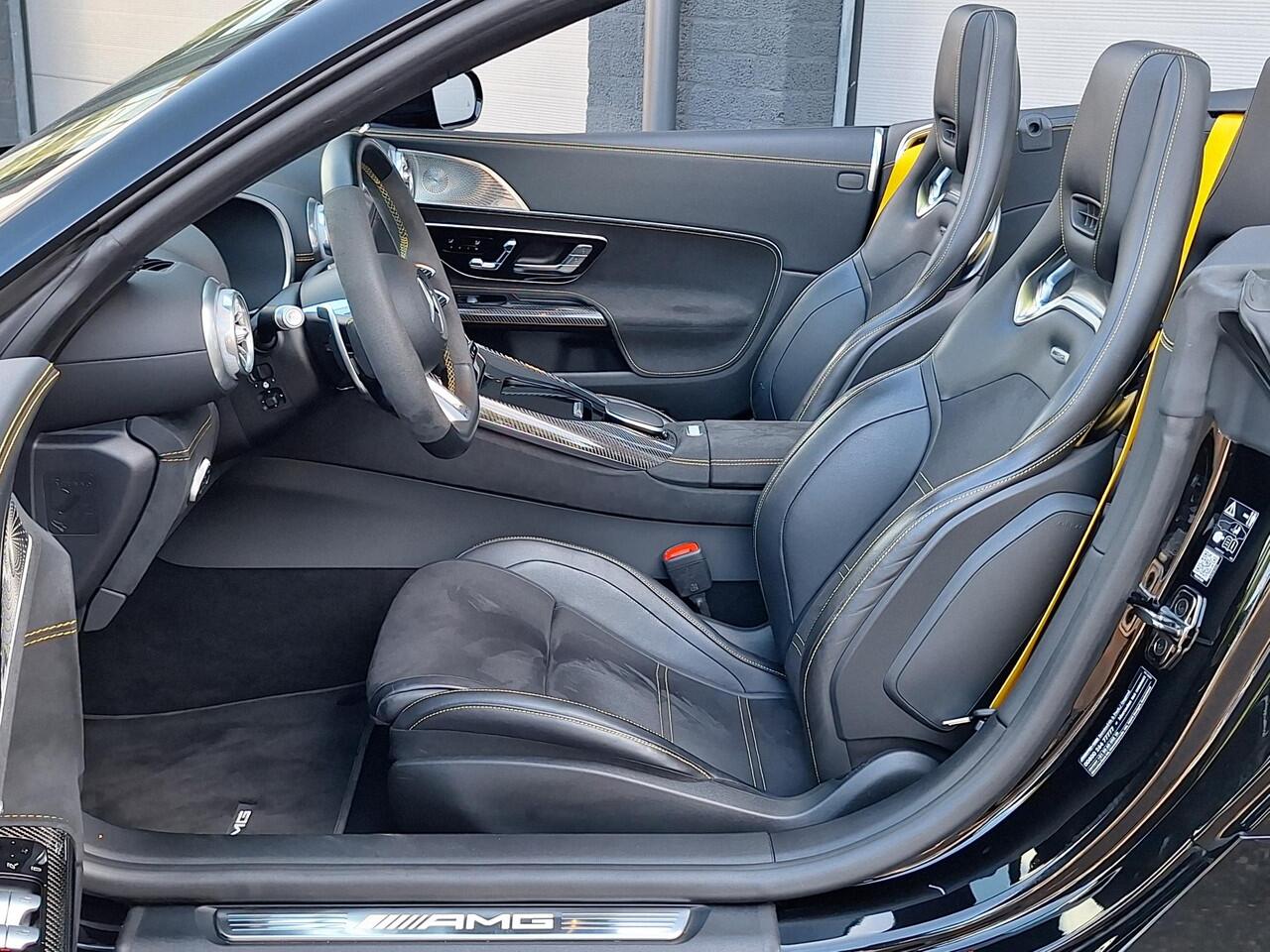 Mercedes-Benz SL-KLASSE Roadster AMG 63 4MATIC+ | AMG Carbon | AMG Nightpakket II | Burmester High-End 3D | Rijassistentiepakket | 360°Camera | Head-up display