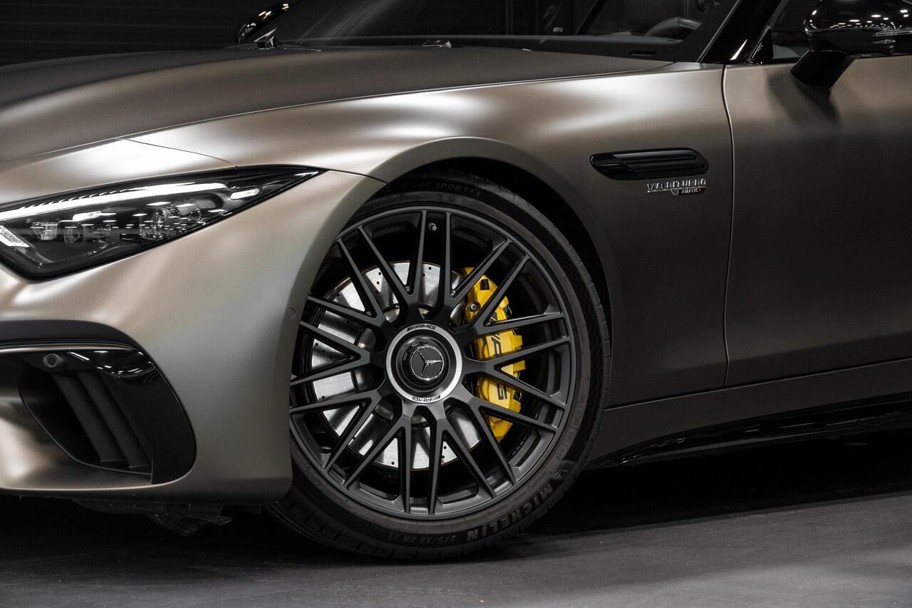 Mercedes-Benz SL-KLASSE Roadster AMG 63 4MATIC+ *Lift-systeem / Achterasbesturing AMG / Carbon-Interieur / Track Pack / Stoelventilatie / Head-Up / Keyless*