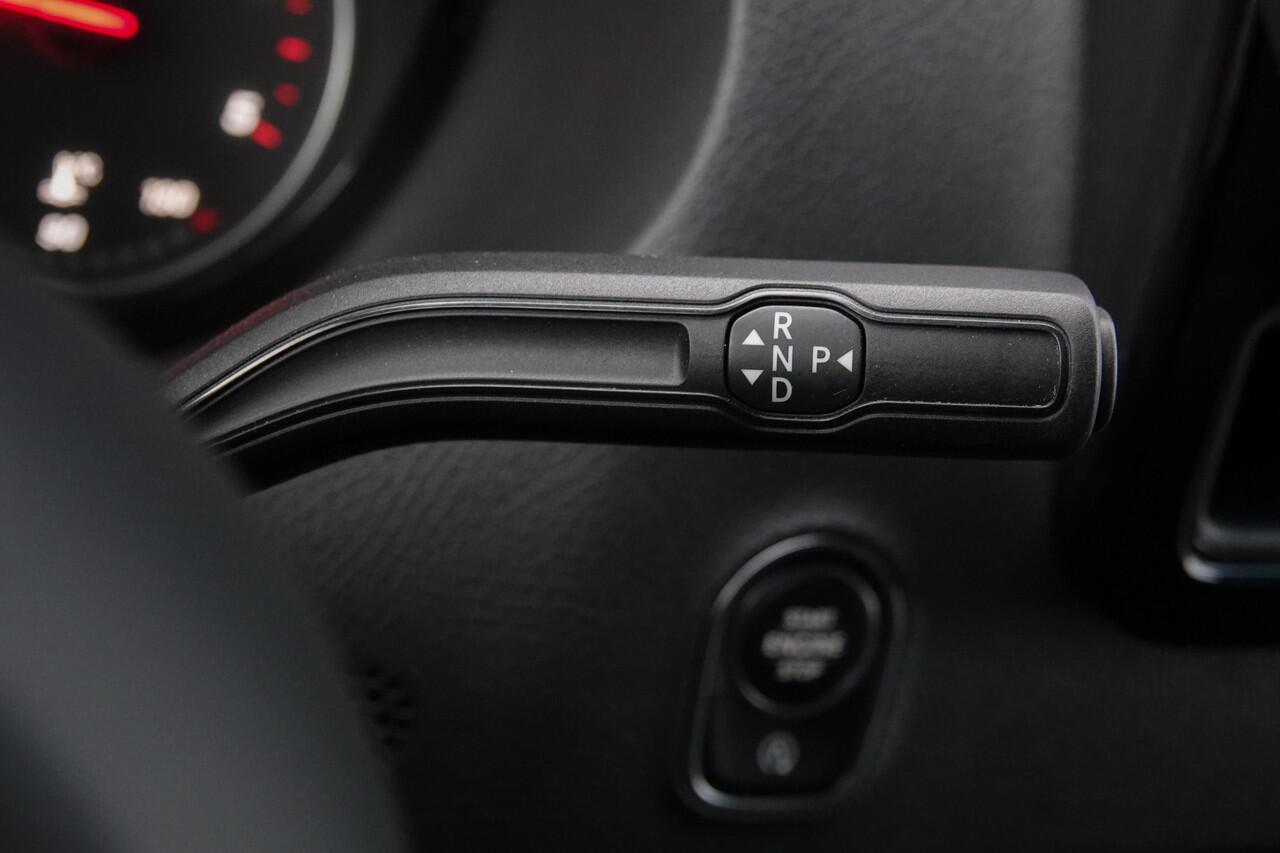 Mercedes-Benz SPRINTER L3 Dubbele Cabine 317Cdi 170Pk 9G-Tronic | Open laadbak | 7-Persoons | RWD | Trekhaak | 3.500Kg trekgewicht