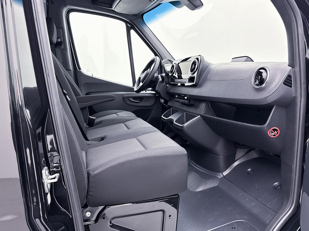 Mercedes-Benz SPRINTER 317 CDI L2H2 Facelift Led 3500KG trekgewicht BPM-Vrij Navigatie Achteruitrijcamera