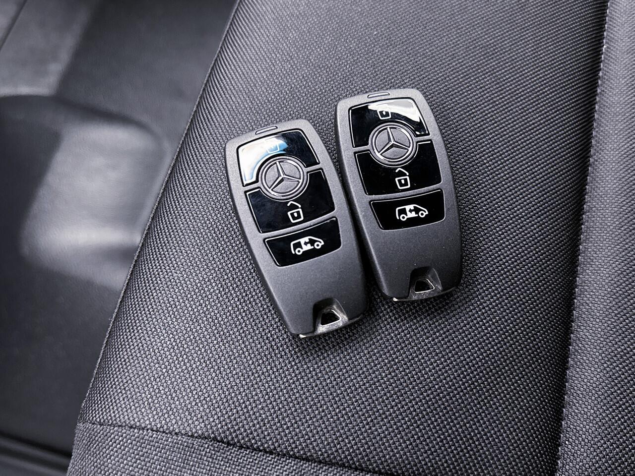 Mercedes-Benz SPRINTER 317 L3H2 PRO Nieuw Direct Leverbaar LED 3500 KG Trekgewicht Navigatie Achteruitrijcamera