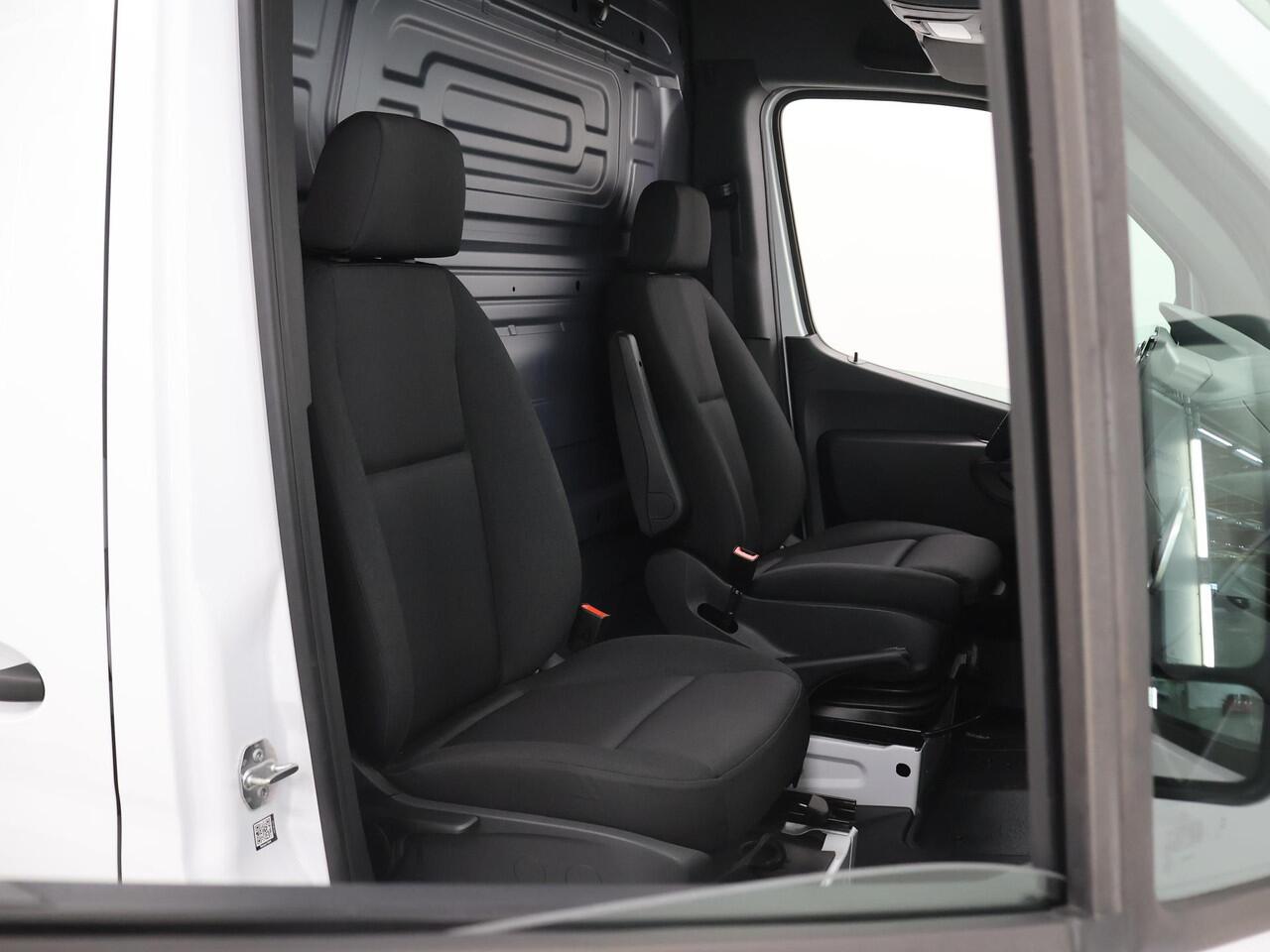 Mercedes-Benz SPRINTER 519 CDI L3 H2 RWD PRO 5.0t N2 | Smartphone integratie pakket | Comfortbestuurdersstoel geveerd | Winterpakket | Tachograaf |