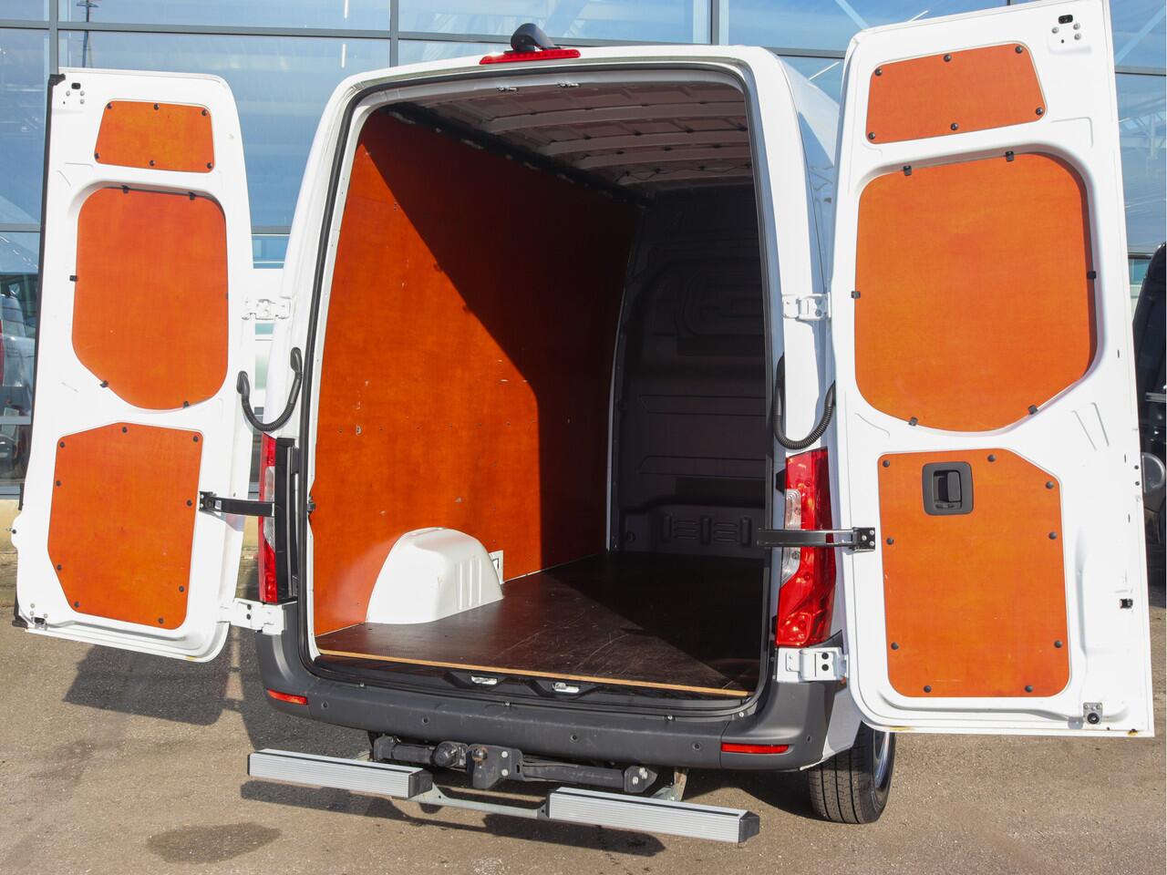 Mercedes-Benz SPRINTER 317 CDI L2H2 | AIRCO/NAVI/CAMERA/3.500KG AHW | Certified .