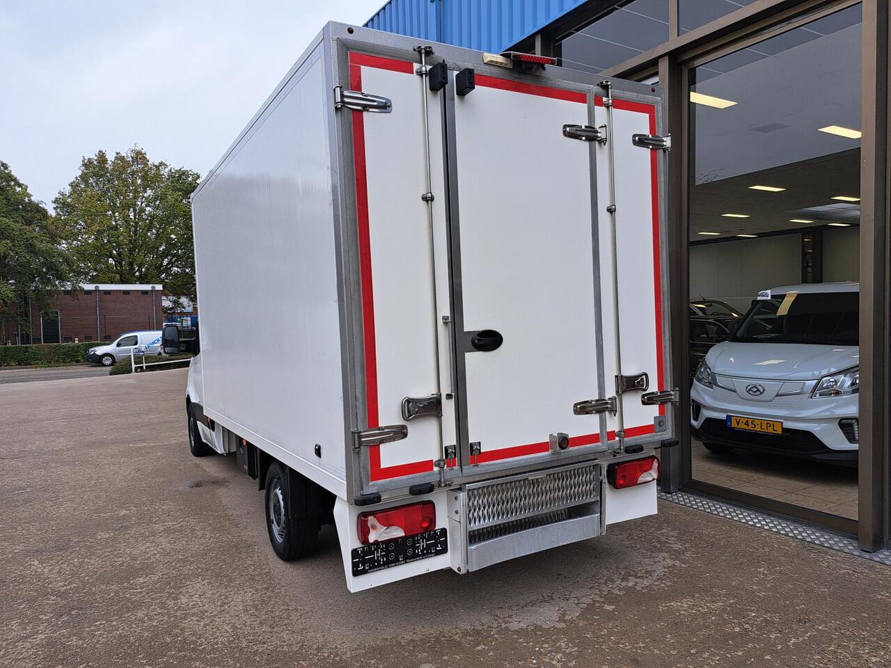 Mercedes-Benz SPRINTER 314 CDI AUTM. EURO 6 KOELWAGEN / VRIESWAGEN THERMO KING Airco Achteruitrijcamera Verwarmdevoorstoel