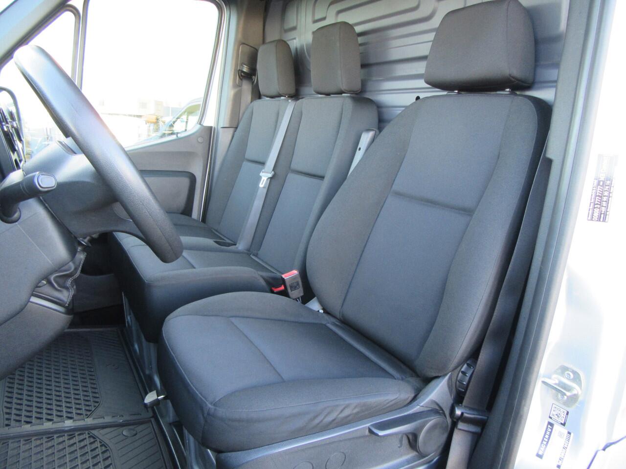 Mercedes-Benz SPRINTER 214 2.2 CDI 143 PK L2H1, Airco, Trekhaak